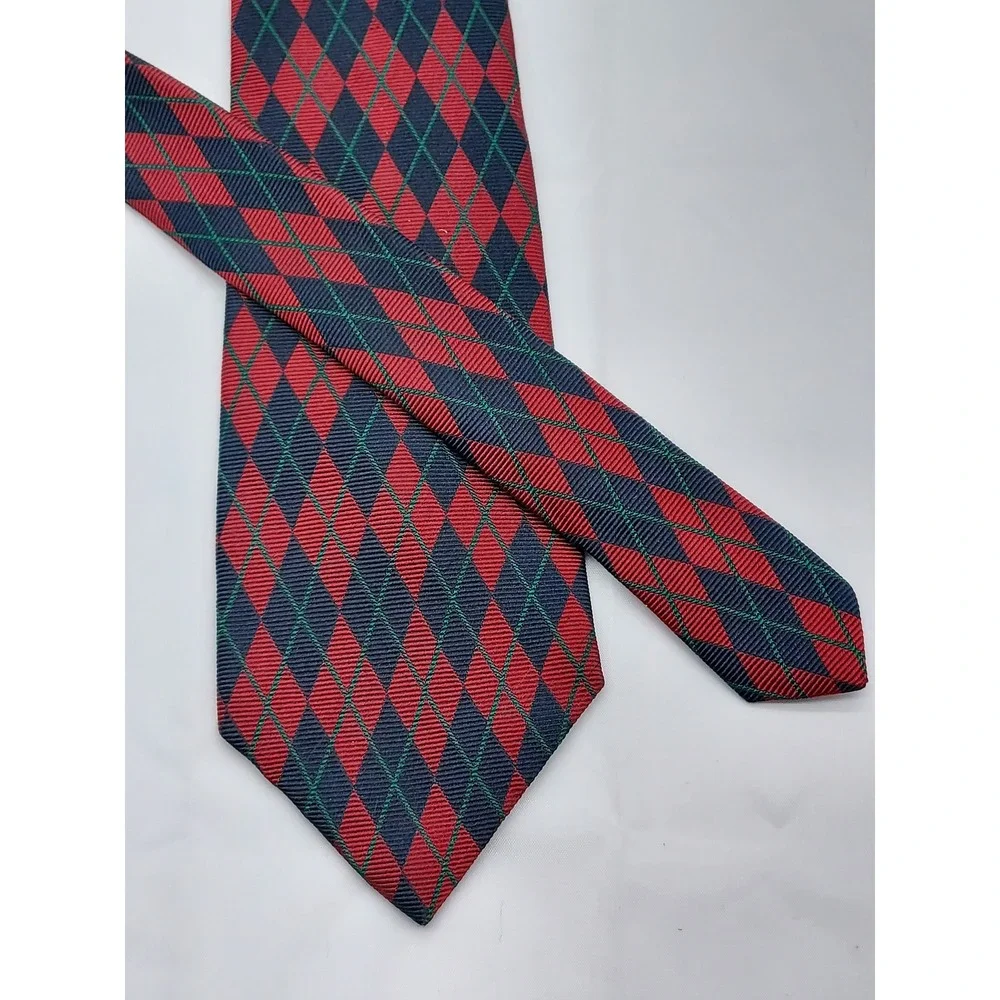 Chaps Ralph Lauren Mens Silk Tie Red Navy Blue Argyle Diamond Pattern T072